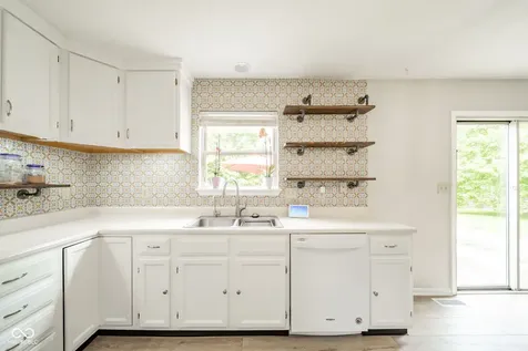12543 Geist Cove Drive Indianapolis IN 46236