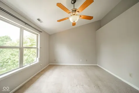 12543 Geist Cove Drive Indianapolis IN 46236