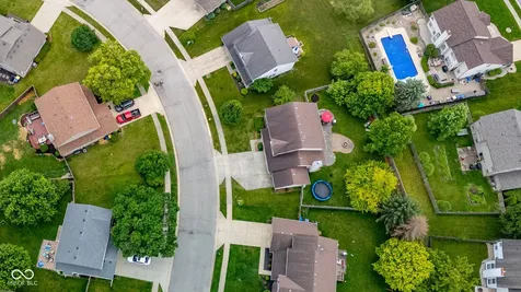 12543 Geist Cove Drive Indianapolis IN 46236