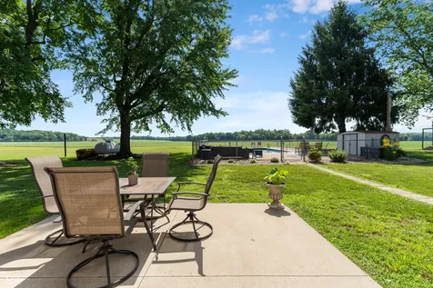 14761 S Us Highway 31 Elizabethtown IN 47232