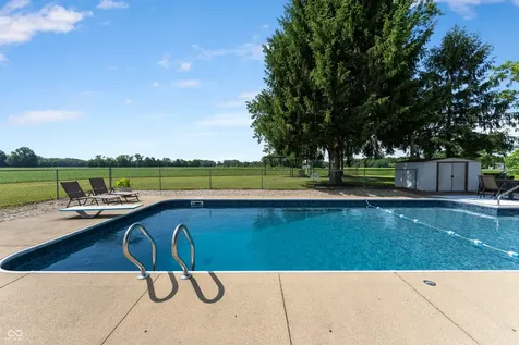 14761 S Us Highway 31 Elizabethtown IN 47232