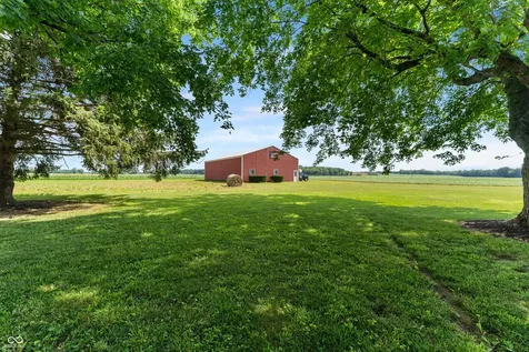 14761 S Us Highway 31 Elizabethtown IN 47232