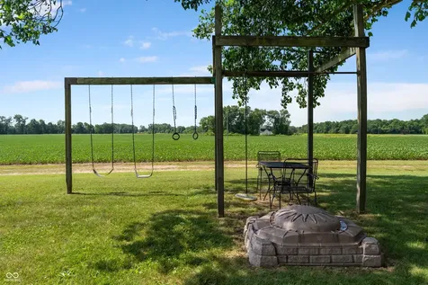 14761 S Us Highway 31 Elizabethtown IN 47232