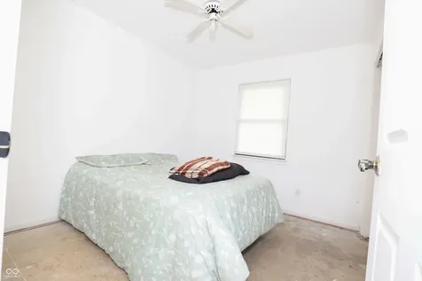 1804 Queensbridge Circle Indianapolis IN 46219