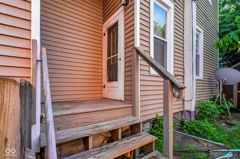 298 N Water Street Franklin IN 46131