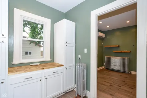 2745 N College Avenue Indianapolis IN 46205