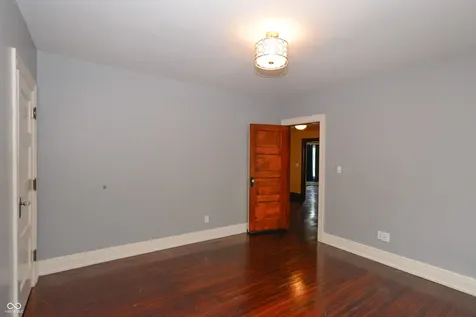 2745 N College Avenue Indianapolis IN 46205