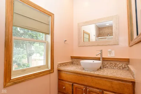 2745 N College Avenue Indianapolis IN 46205