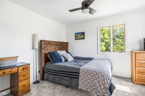 1720 Ridge Hill Lane Indianapolis IN 46217