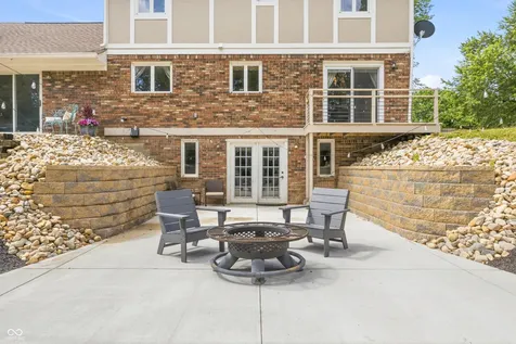 1720 Ridge Hill Lane Indianapolis IN 46217