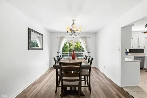 1720 Ridge Hill Lane Indianapolis IN 46217