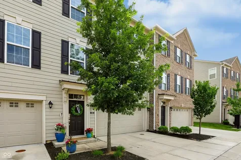 7256 Zanesville Carmel IN 46033