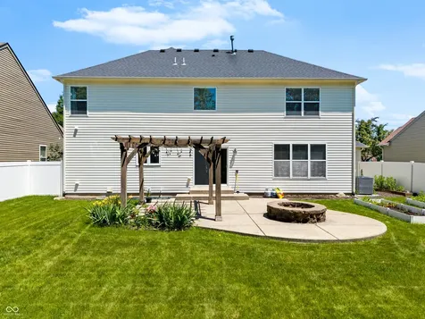 12044 Bird Key Boulevard Fishers IN 46037