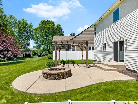 12044 Bird Key Boulevard Fishers IN 46037