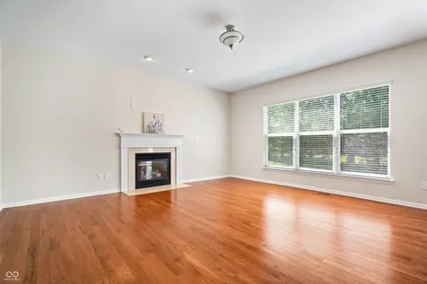 12044 Bird Key Boulevard Fishers IN 46037