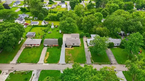 2220 N Lesley Avenue Indianapolis IN 46218