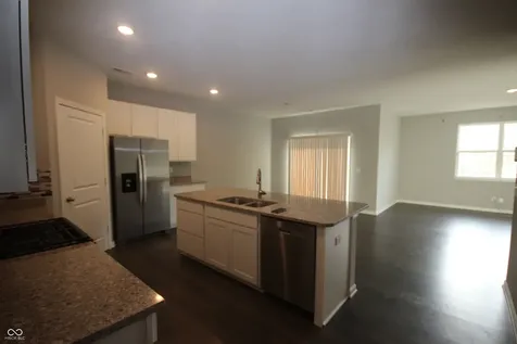 10911 N Longbranch Street Monrovia IN 46157