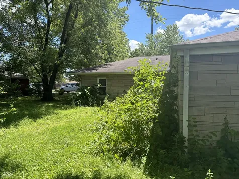 3001 N Richardt Avenue Indianapolis IN 46226