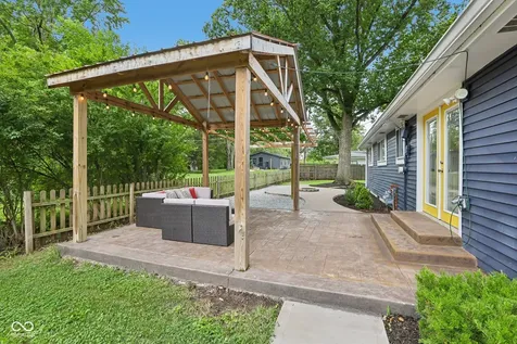 5231 W Edwards Avenue Indianapolis IN 46221