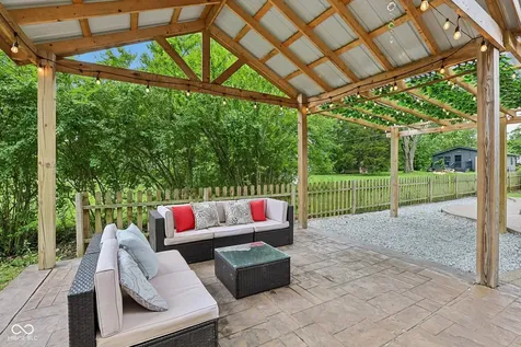 5231 W Edwards Avenue Indianapolis IN 46221