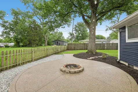 5231 W Edwards Avenue Indianapolis IN 46221
