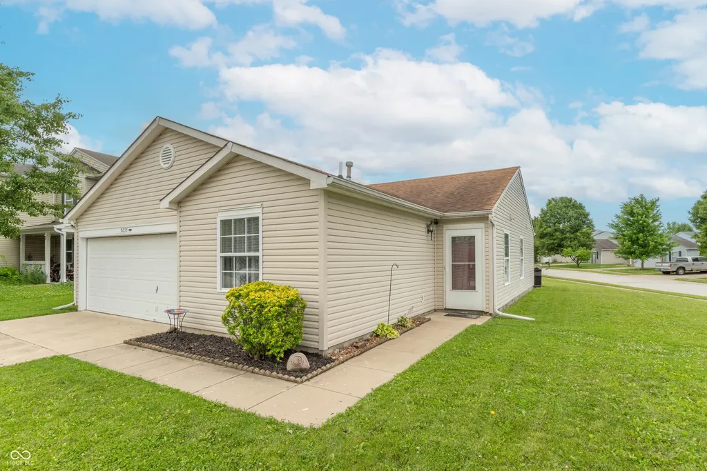 9235 Bakers Corner Drive Camby IN 46113