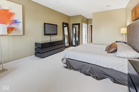 435 Virginia Avenue Indianapolis IN 46203