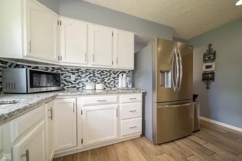 7442 Blue Creek South Drive Indianapolis IN 46256
