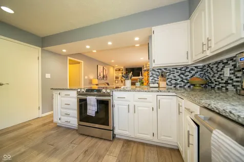 7442 Blue Creek South Drive Indianapolis IN 46256