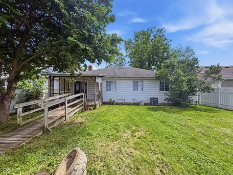 726 W Main Street Lebanon IN 46052