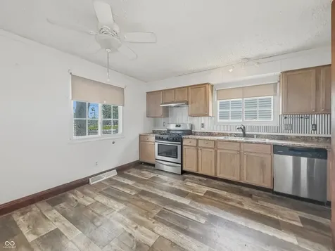 726 W Main Street Lebanon IN 46052