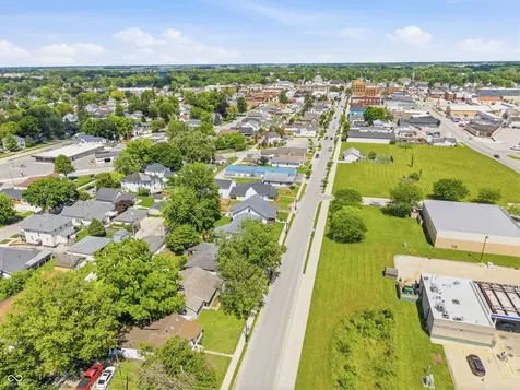 726 W Main Street Lebanon IN 46052