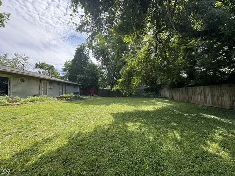 117 W Hoosier Street Bloomington IN 47403