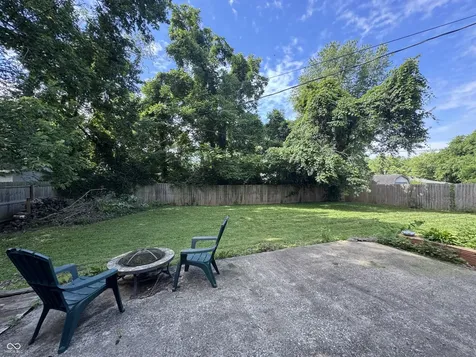 117 W Hoosier Street Bloomington IN 47403