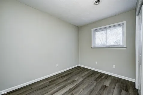 8467 Bluff Road Indianapolis IN 46217