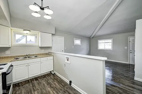 8467 Bluff Road Indianapolis IN 46217
