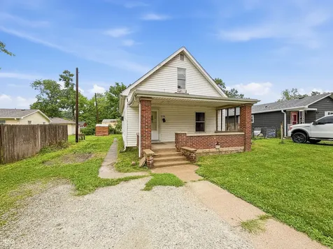7516 E 46th Street Indianapolis IN 46226