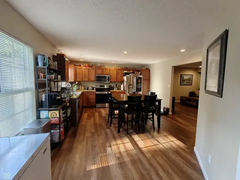 5015 E 400 N Shelbyville IN 46176