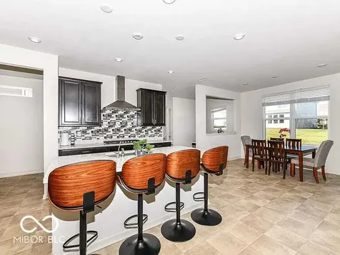 5528 Rothbury Road Westfield IN 46062