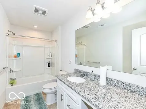 5528 Rothbury Road Westfield IN 46062