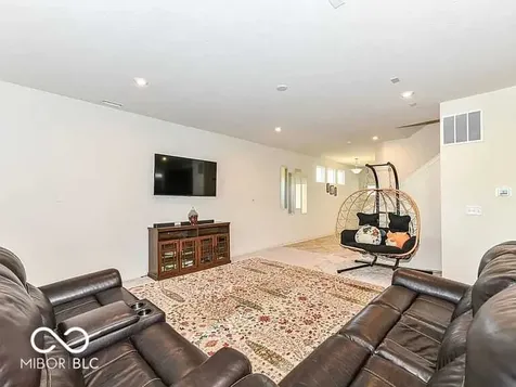 5528 Rothbury Road Westfield IN 46062
