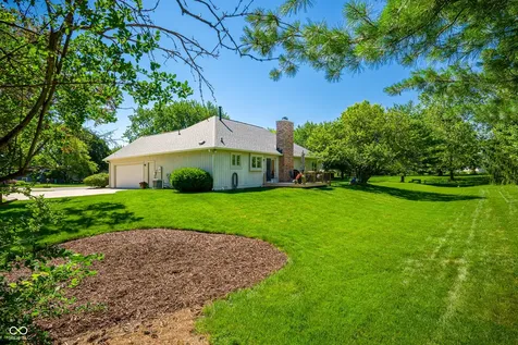8119 Lake Point Way Indianapolis IN 46256