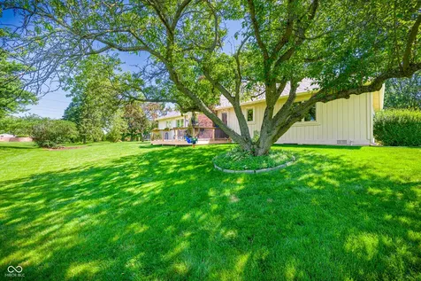 8119 Lake Point Way Indianapolis IN 46256