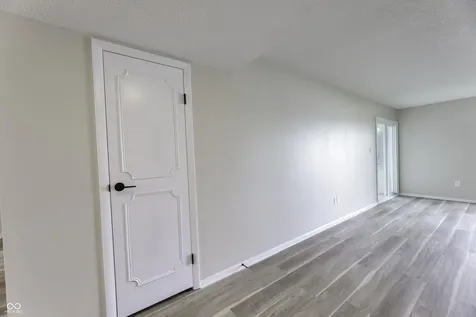 3036 Lake Shore Drive Indianapolis IN 46205