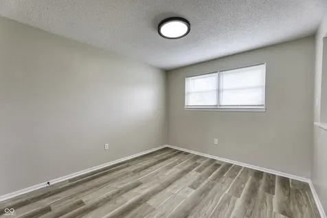 3036 Lake Shore Drive Indianapolis IN 46205
