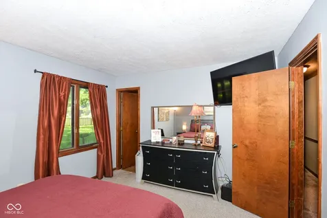 1085 Waterford Drive Greenwood IN 46142