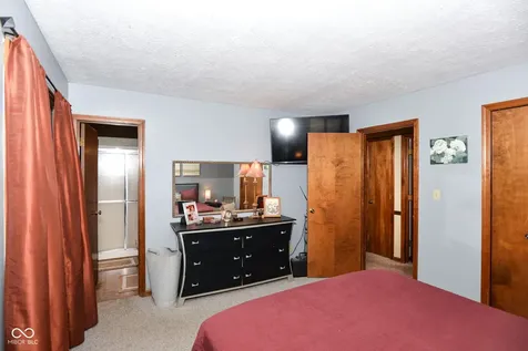 1085 Waterford Drive Greenwood IN 46142