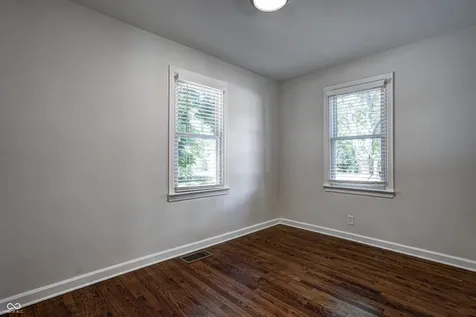 8725 Crawfordsville Road Indianapolis IN 46234