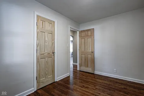 8725 Crawfordsville Road Indianapolis IN 46234
