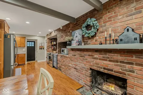 4225 Washington Street Columbus IN 47203
